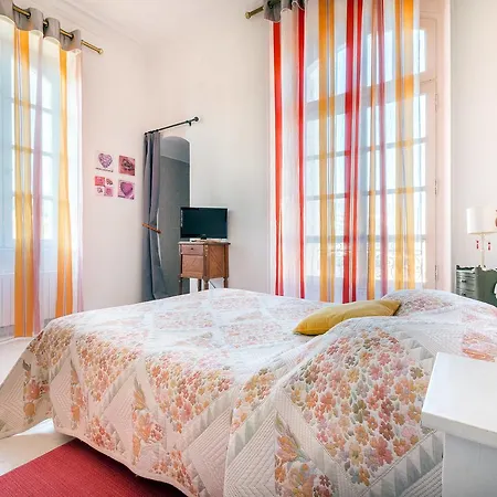 Hébergement de vacances Ferienhaus Mit Pool 110s