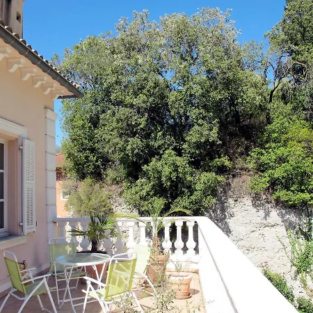 Ferienhaus Mit Pool 110s Hébergement de vacances *